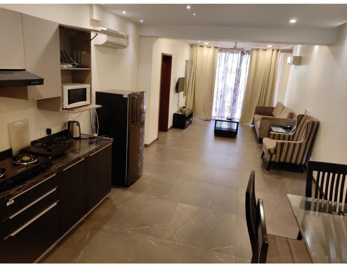 Aarju Luxurious Stay Калангуте Екстериор снимка